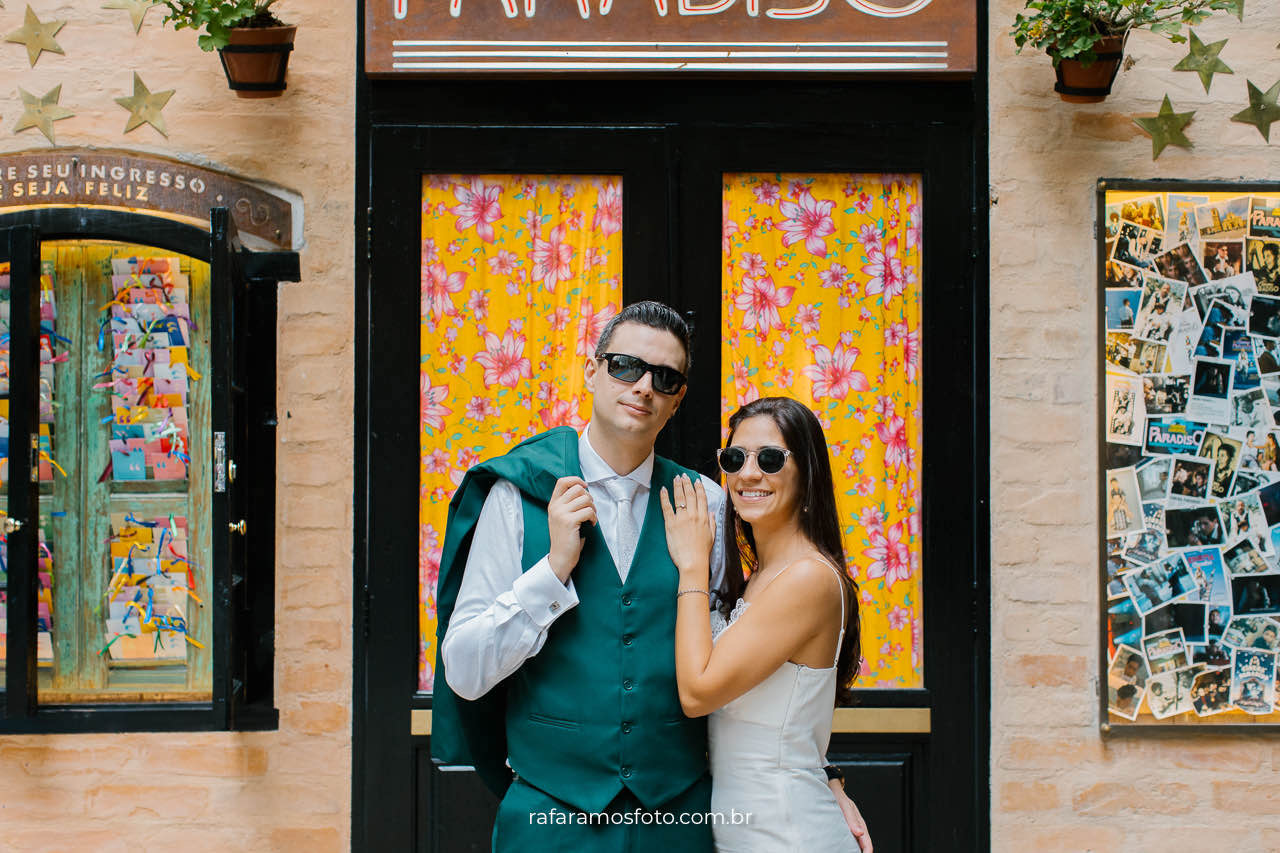 Casamento civil no Cartório de Perdizes em São Paulo, noivos trocando votos, Fotógrafo de casamento em SP registra a emoção do casamento