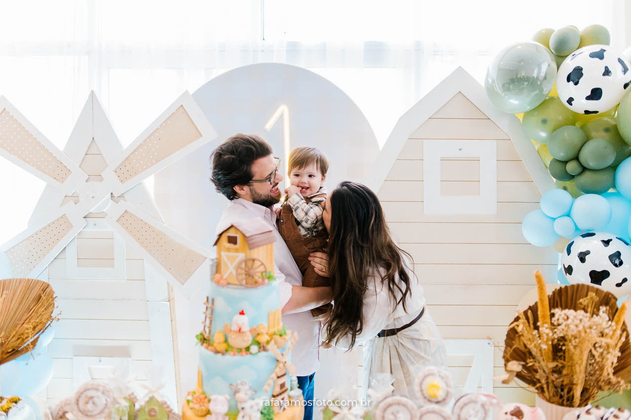  festa de 1 ano em casa tema fazendinha pelo fotografo de aniversario na vila romana