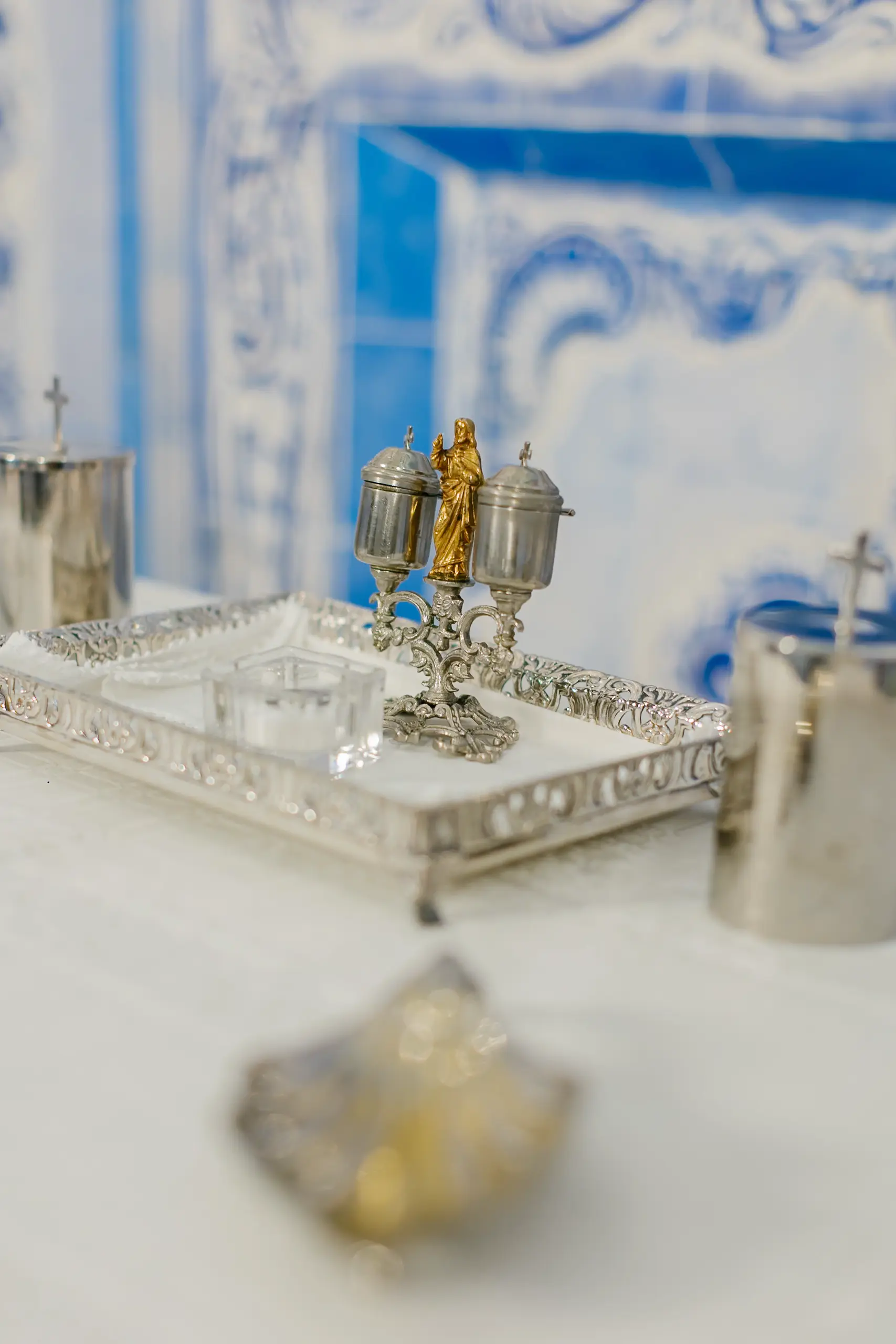 Azulejos portugueses que adornam o púlpito da Igreja Nossa Senhora do Brasil em São Paulo