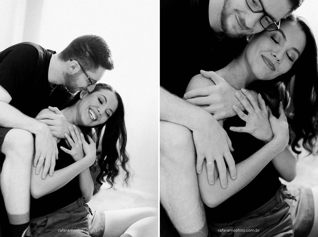 Ensaio de casal em casa intimista